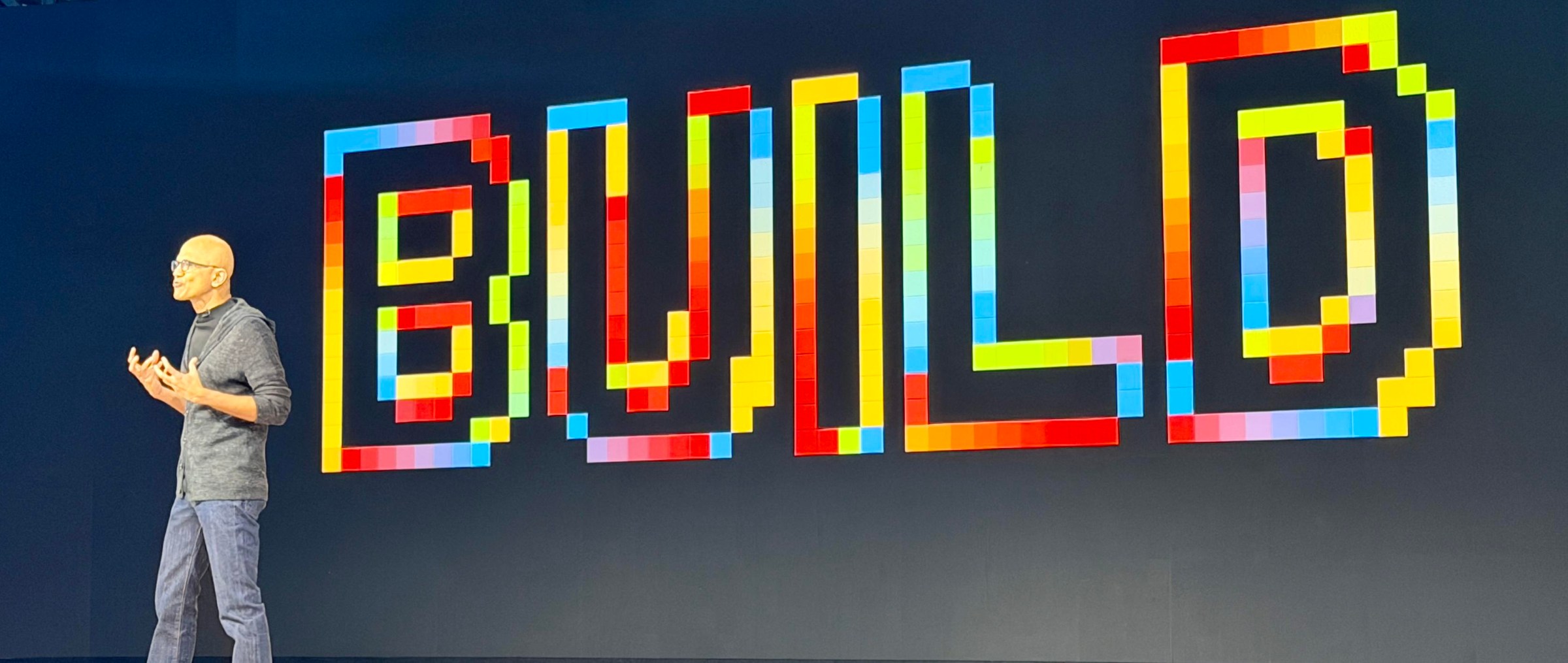 Satya Nadella 在 Build 2026 上发表主题演讲
