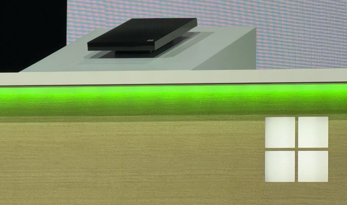 Surface RTX Spark Dev Box 外观